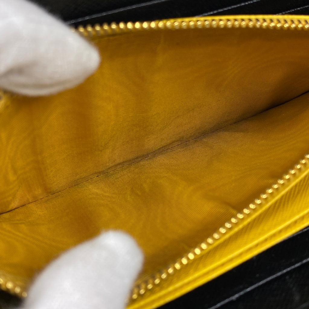 プラダ ロゴプレート ラウンドファスナー 長財布 ラウンドジップ ロボット 長財布 サフィアーノレザー ネロ(ブラック) 1ML506 レディース 【中古】brbag