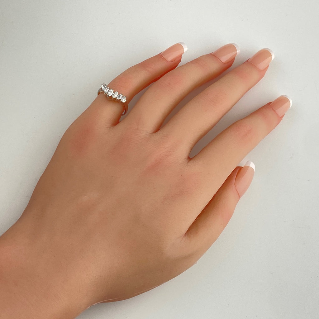 メレダイヤ デザインリング プラチナ 指輪 リング 11号 Pt900 ダイヤモンド レディース 【中古】nbjwl