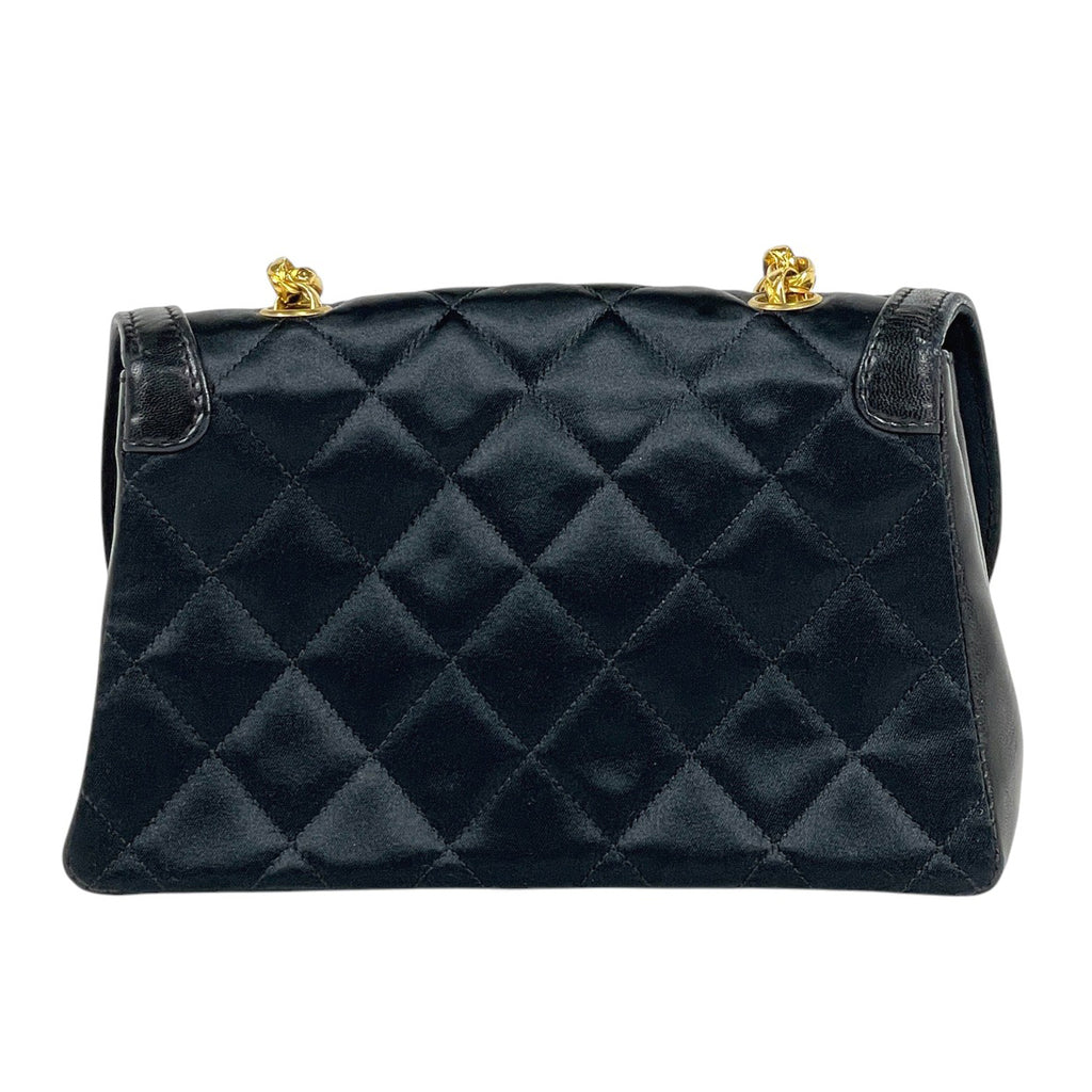 シャネル ココマーク チェーン ショルダーバッグ マトラッセ ショルダーバッグ サテン ブラック レディース 【中古】brbag