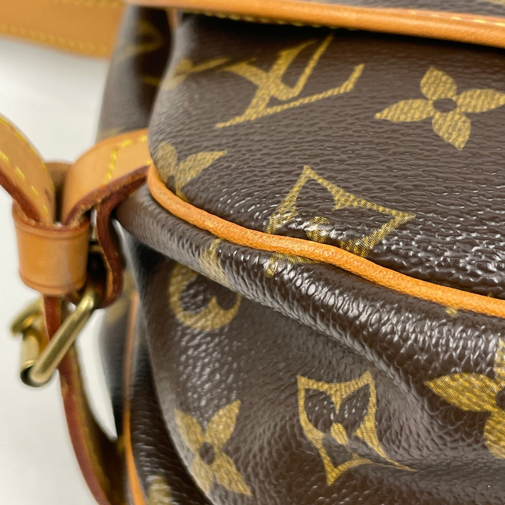 ルイ・ヴィトン ソミュール 30 斜め掛け ショルダーバッグ モノグラム ブラウン M42256 レディース 【中古】brbag