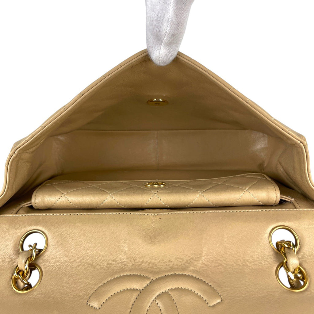 シャネル ココマーク チェーン ショルダーバッグ マトラッセ Wチェーン ショルダーバッグ レザー ベージュ レディース 【中古】brbag