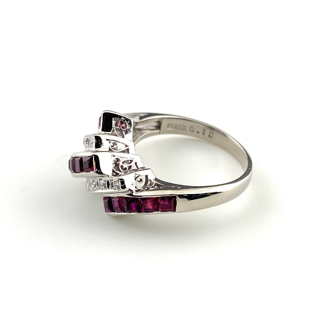 ルビー デザインリング プラチナ 指輪 メレダイヤ リング 11号 Pt900 ルビー ダイヤモンド レディース 【中古】nbjwl