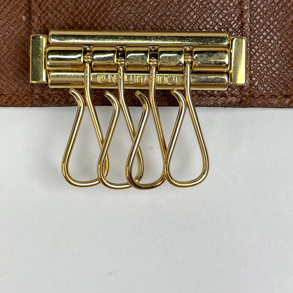 ルイ・ヴィトン ミュルティクレ 4 鍵入れ キーホルダー キーフック キーケース モノグラム ブラウン M62631 レディース 【中古】brbag