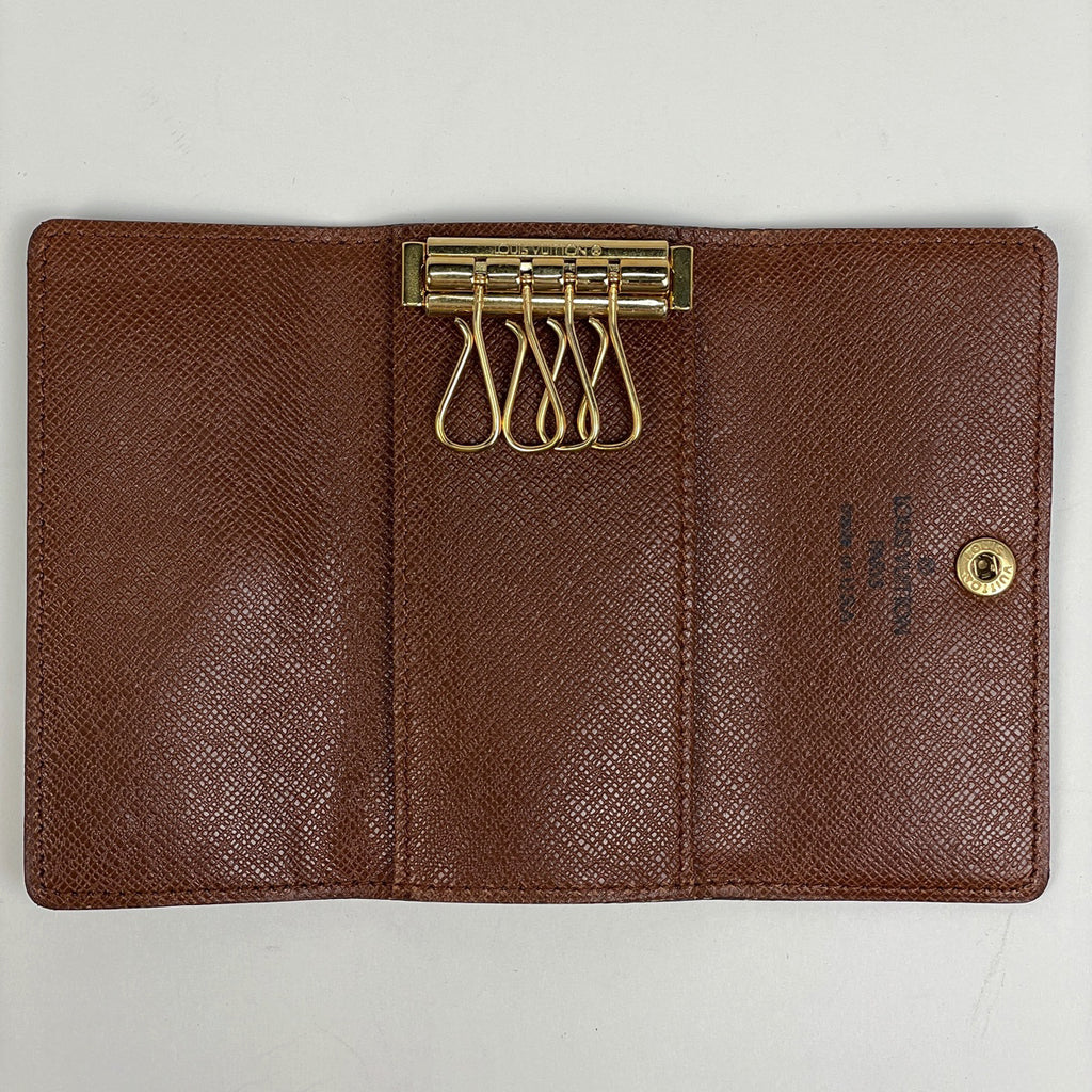 ルイ・ヴィトン ミュルティクレ 4 鍵入れ キーホルダー キーフック キーケース モノグラム ブラウン M62631 レディース 【中古】brbag