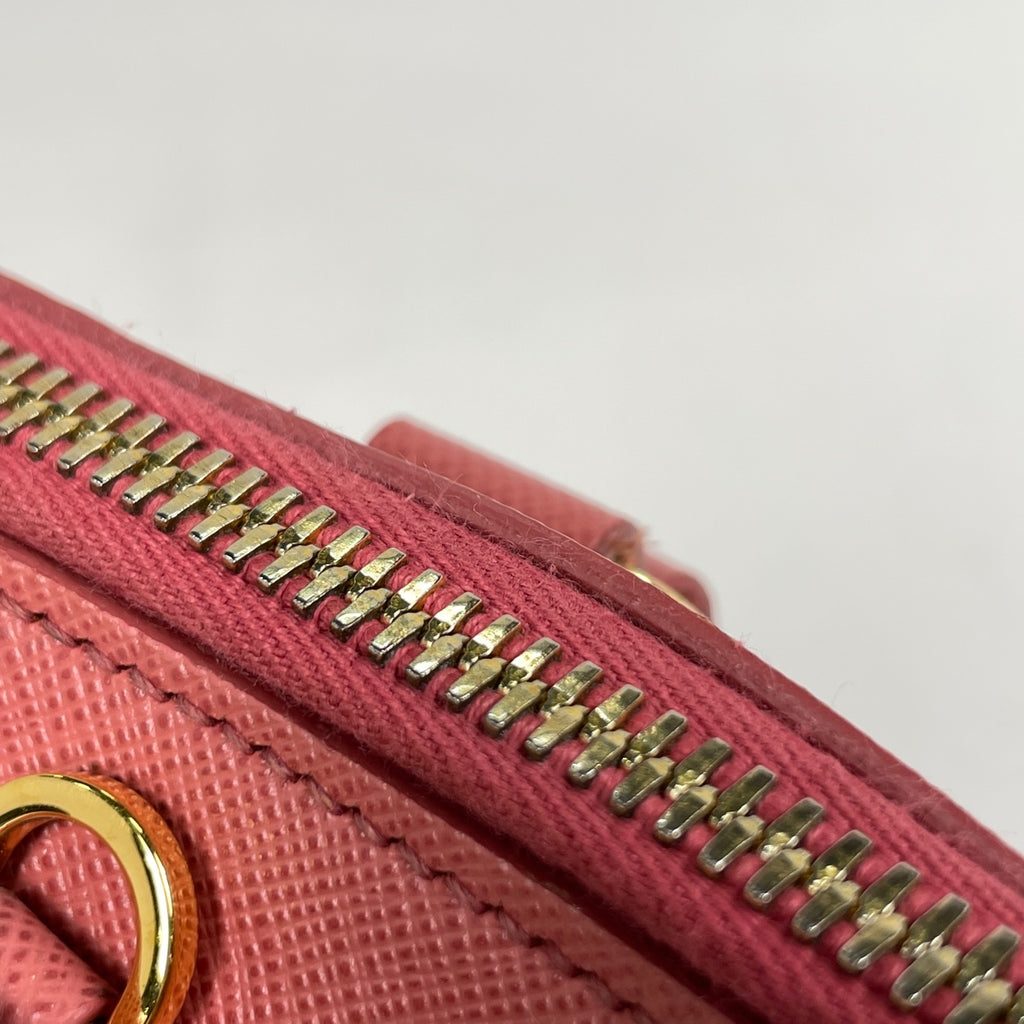 プラダ ロゴ ハンドバッグ 2WAY ショルダーバッグ プロムナード ハンドバッグ サフィアーノレザー ピンク BL0837 レディース 【中古】brbag