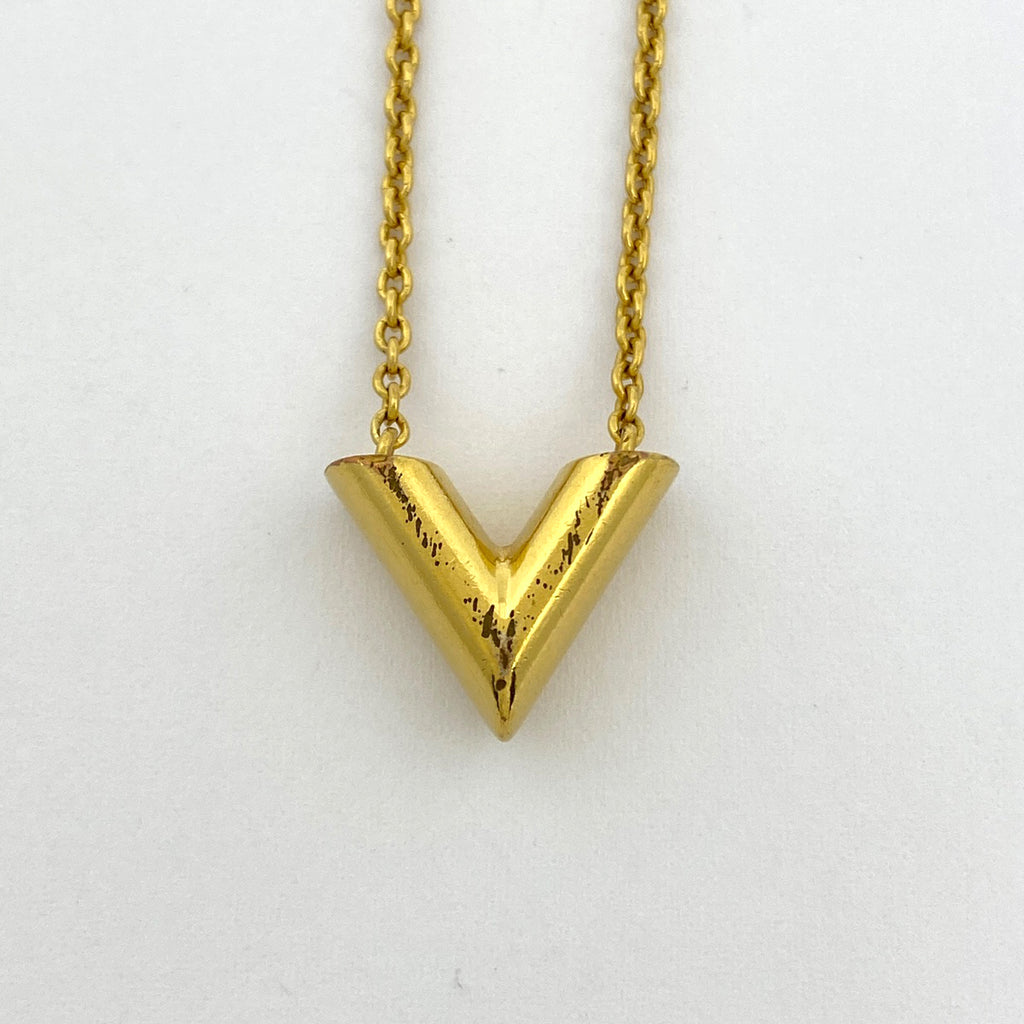 ルイ・ヴィトン エセンシャル V ネックレス ロゴ ネックレス GP ゴールド レディース 【中古】bracc