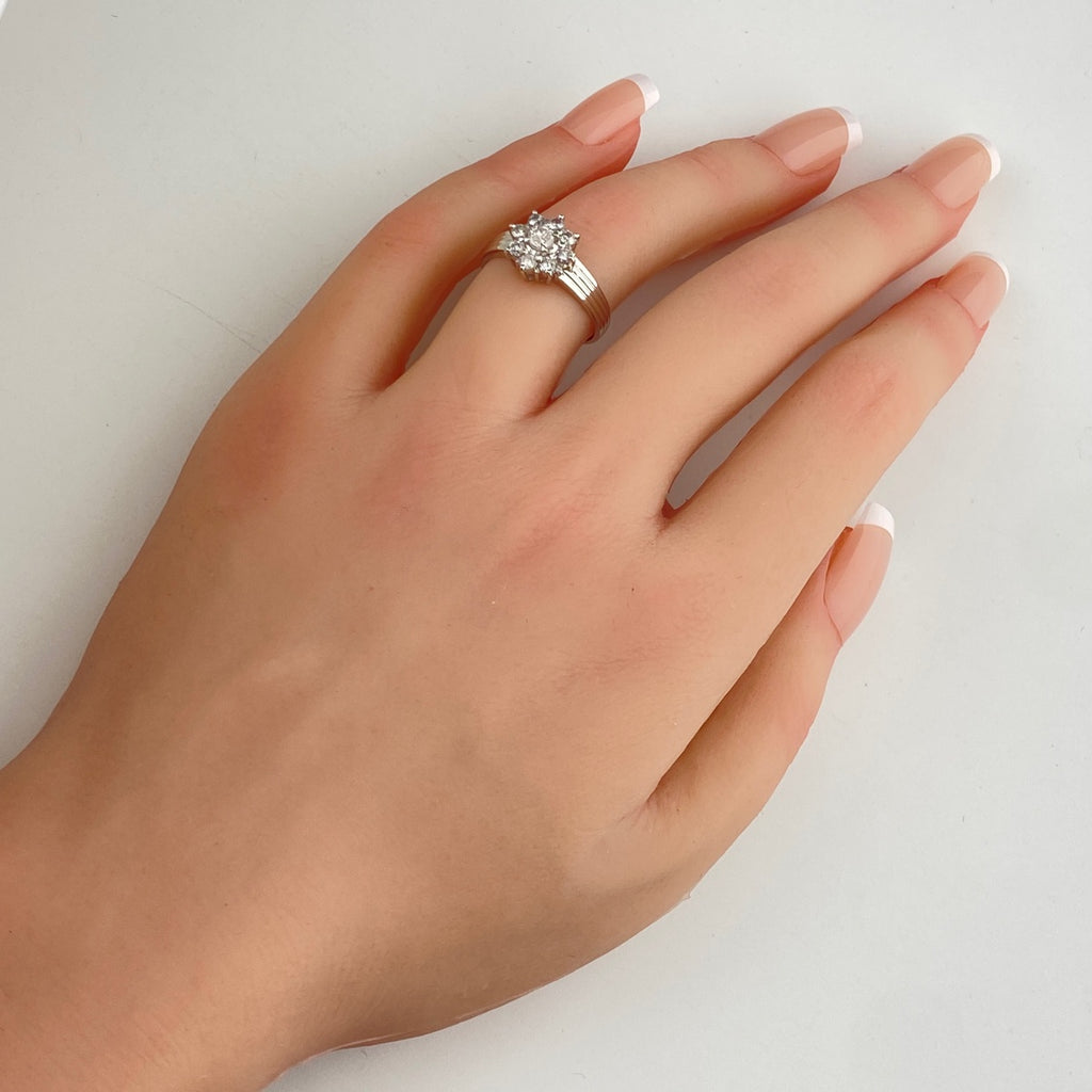 ダイヤモンド デザインリング プラチナ 指輪 リング 14号 Pt900 ダイヤモンド レディース 【中古】nbjwl