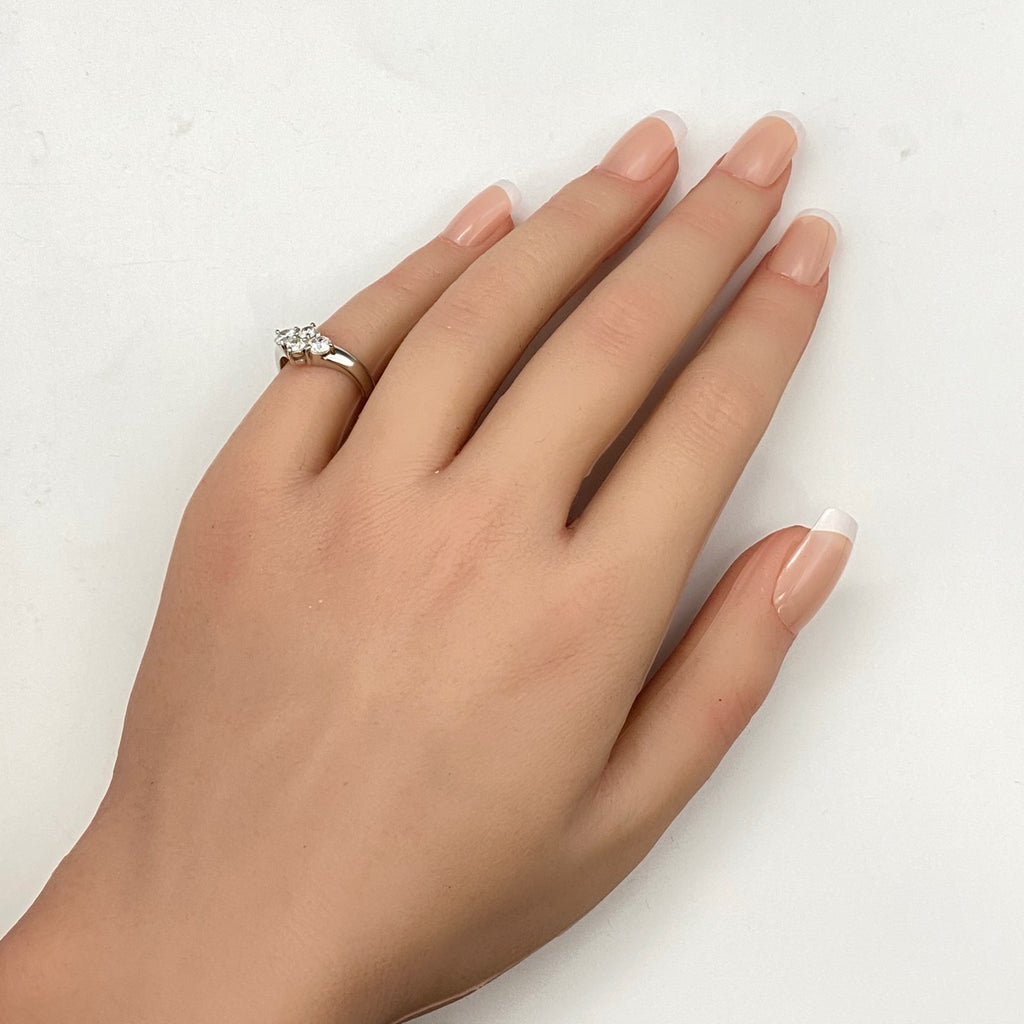 【状態良好】 ダイヤモンド リング プラチナ 指輪 9.5号 Pt900 ダイヤモンド レディース 【中古】nbjwl