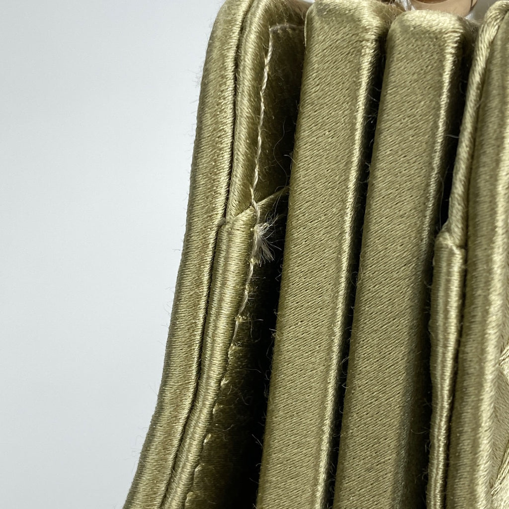 ボッテガヴェネタ イントレチャート ハンドバッグ がま口 ビーズ ミニ ハンドバッグ サテン ゴールド レディース 【中古】brbag