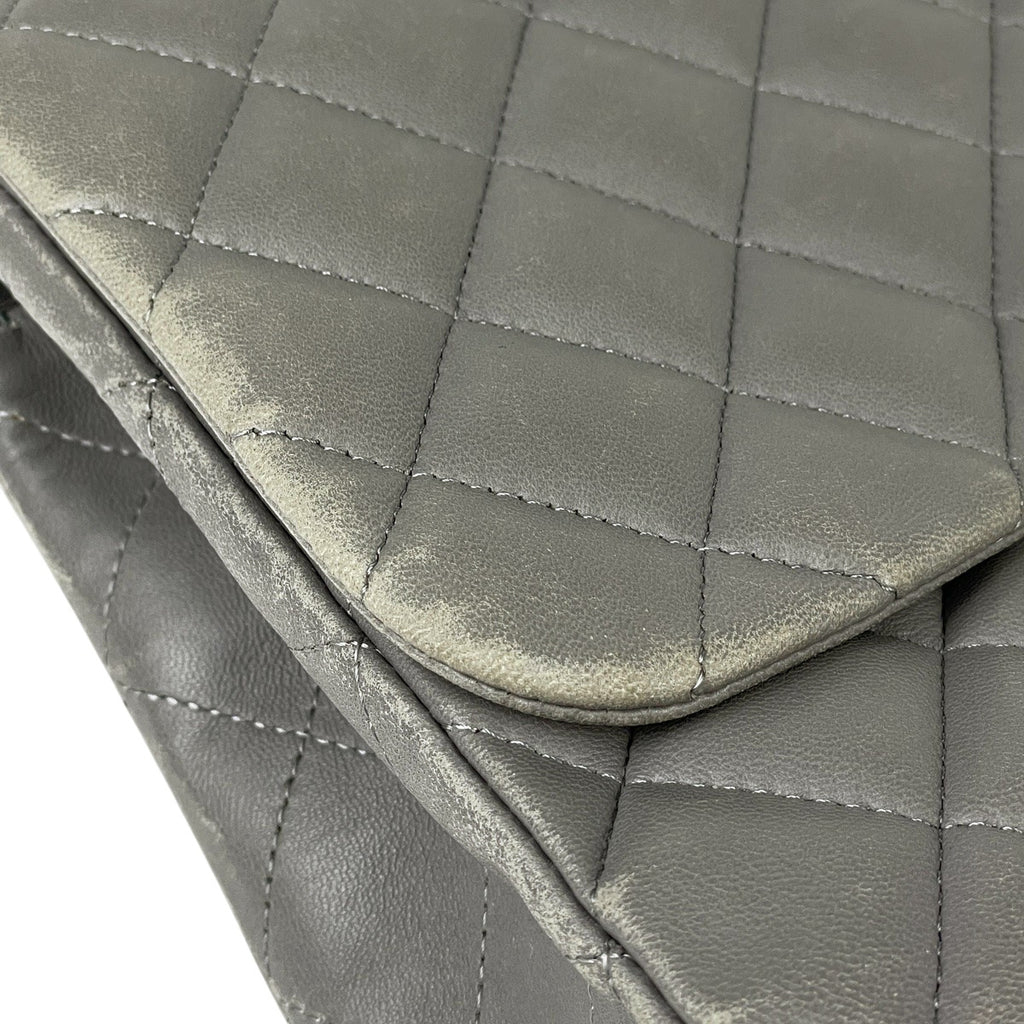 シャネル デカ マトラッセ シングルフラップ チェーン ショルダーバッグ ココマーク Wチェーン ショルダーバッグ レザー グレー A04412 レディース 【中古】brbag