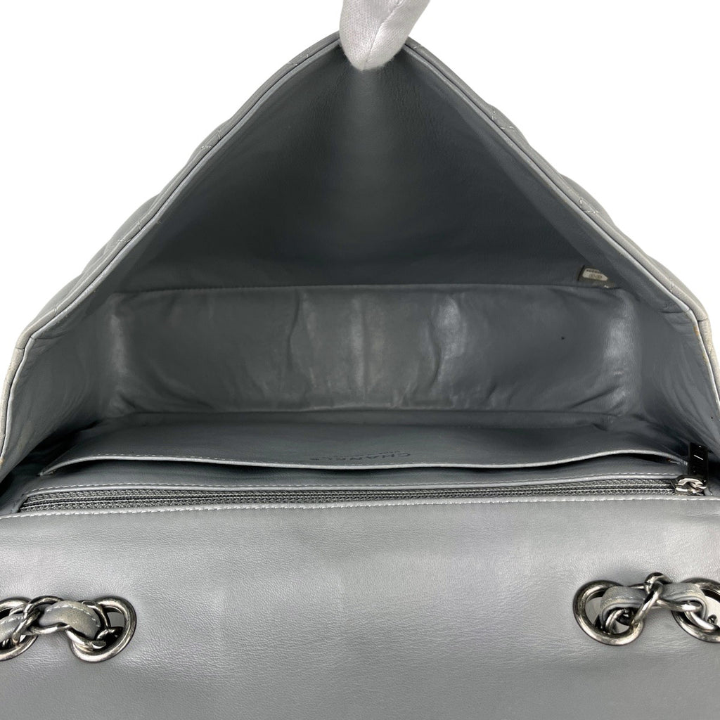 シャネル デカ マトラッセ シングルフラップ チェーン ショルダーバッグ ココマーク Wチェーン ショルダーバッグ レザー グレー A04412 レディース 【中古】brbag