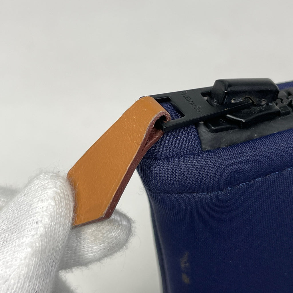 エルメス ネオバン ウェーブ PM メイク コスメ 小物入れ パンチング 化粧ポーチ ナイロン ネイビー レディース 【中古】brbag
