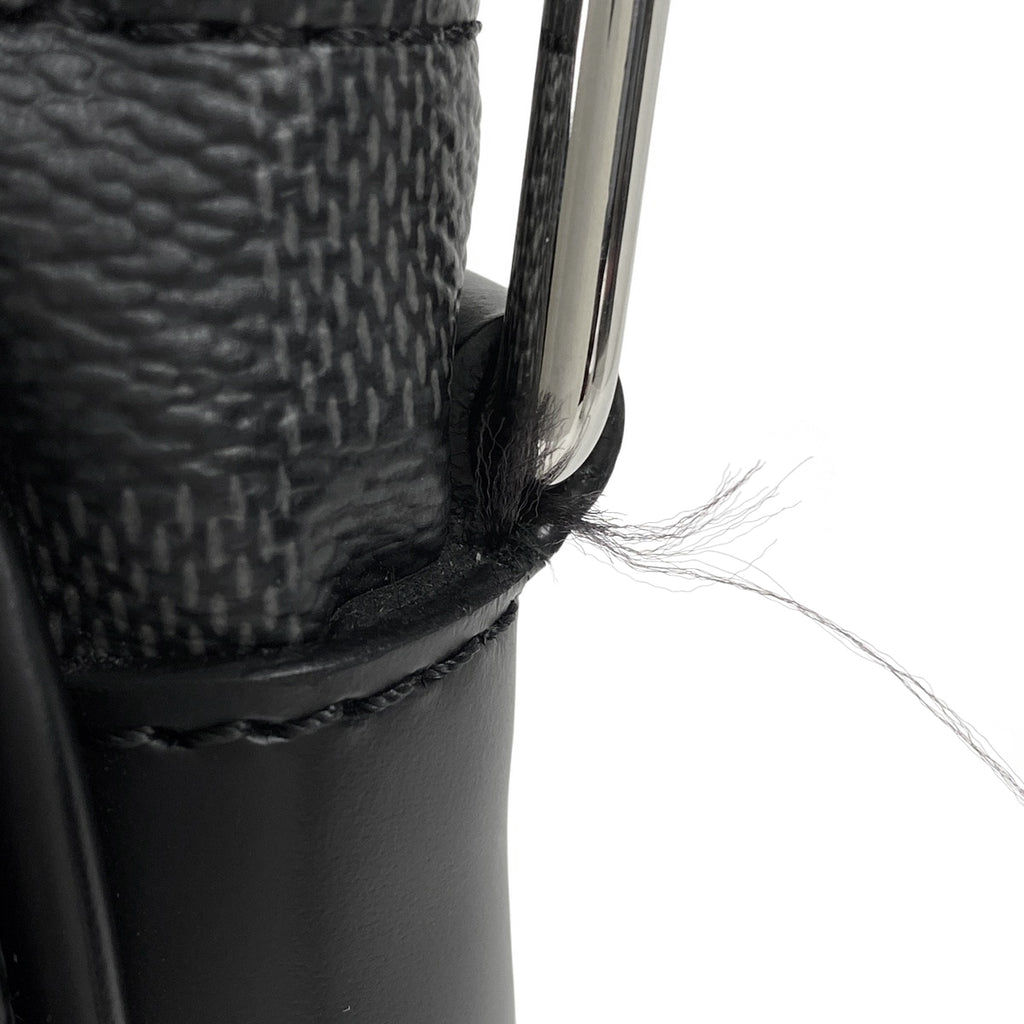 ルイ・ヴィトン クリストファー メッセンジャー 斜め掛け ショルダーバッグ ダミエグラフィット ノワール(ブラック) N41500 メンズ 【中古】brbag