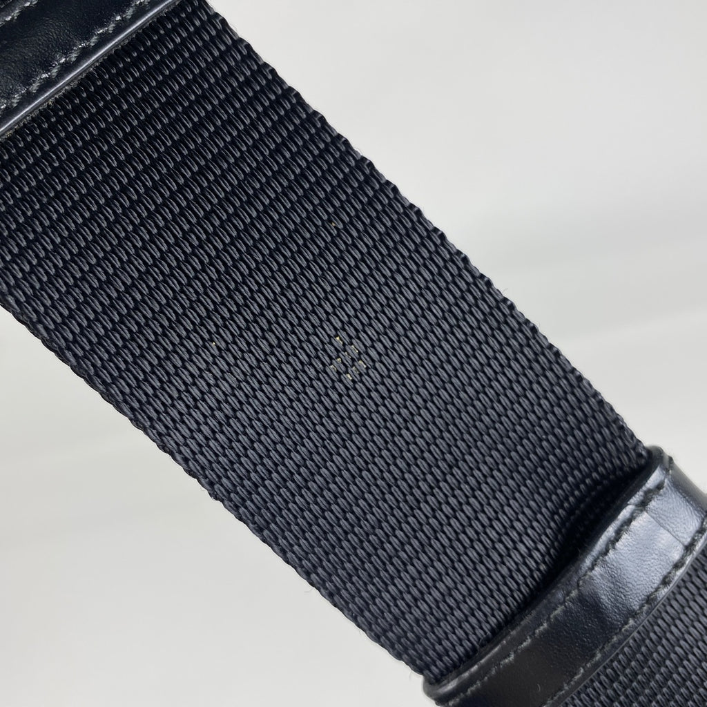 プラダ ロゴプレート ショルダーバッグ 斜め掛け ショルダーバッグ ナイロン ネロ(ブラック) レディース 【中古】brbag