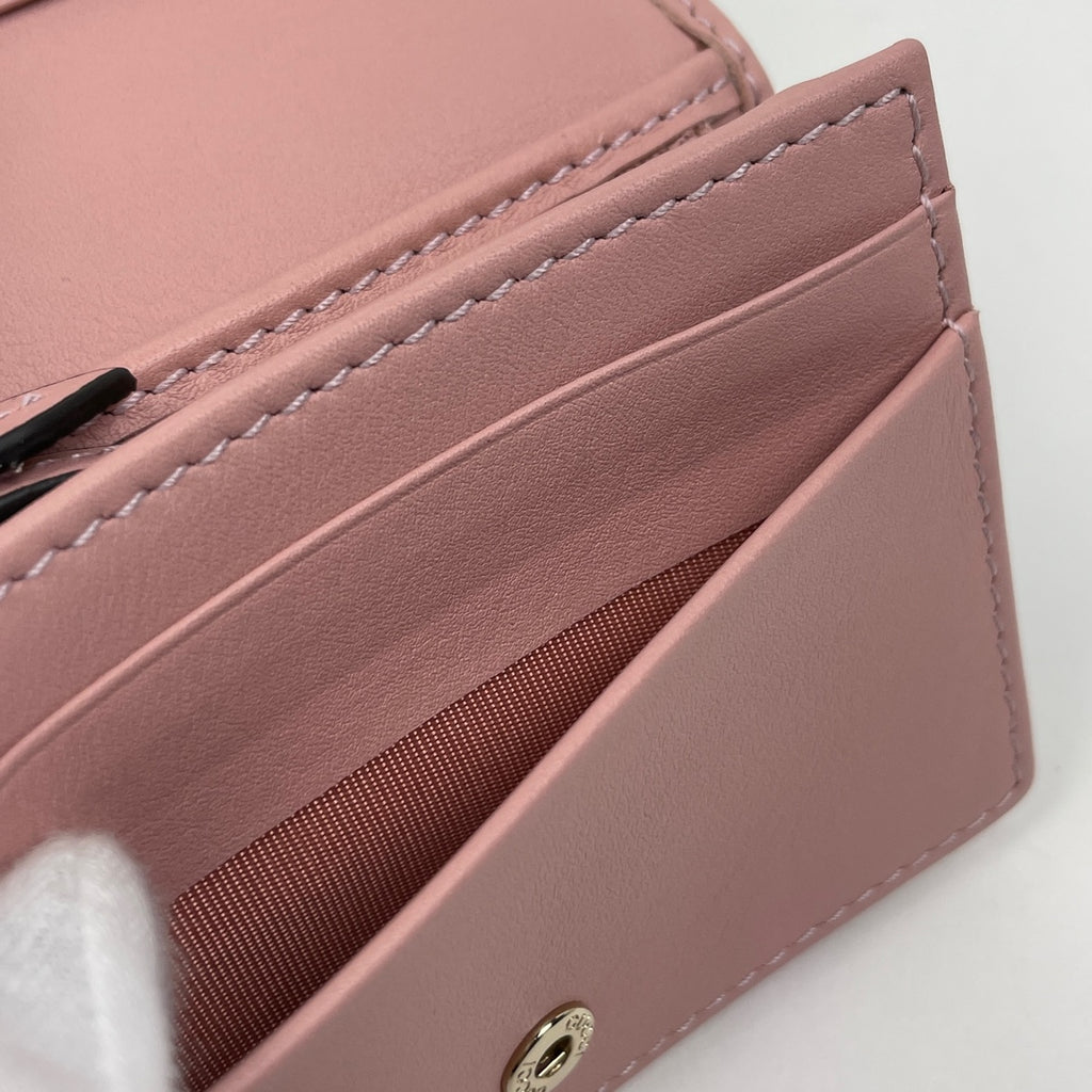 グッチ GGエンブレム スモールウォレット GGパターン コーティング ロゴ GG柄 二つ折り財布 ファブリック ピンク 820692 レディース 【中古】brbag