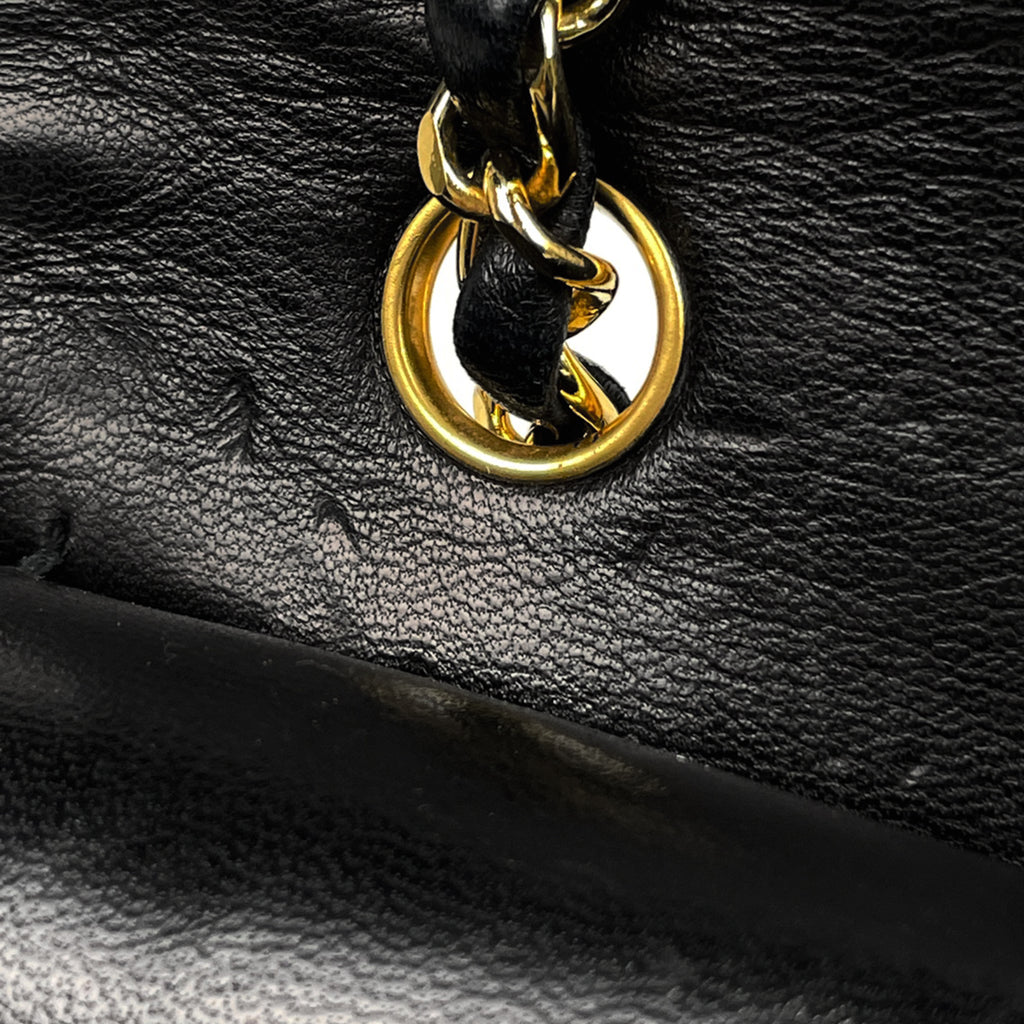 シャネル マトラッセ Wフラップ チェーン ショルダーバッグ ココマーク ショルダーバッグ レザー ブラック レディース 【中古】brbag