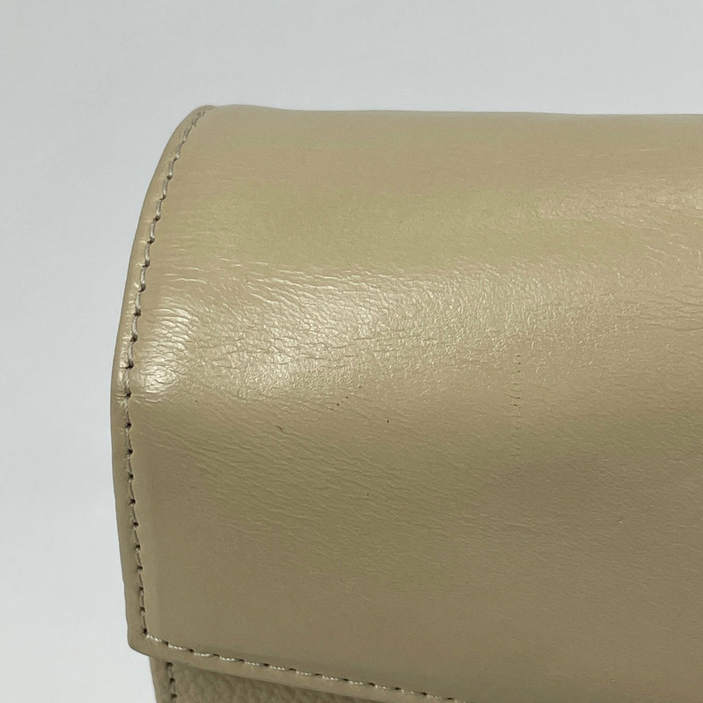 イヴ・サンローラン ロゴ ショルダーバッグ 斜め掛け ショルダーバッグ レザー アイボリー レディース 【中古】brbag