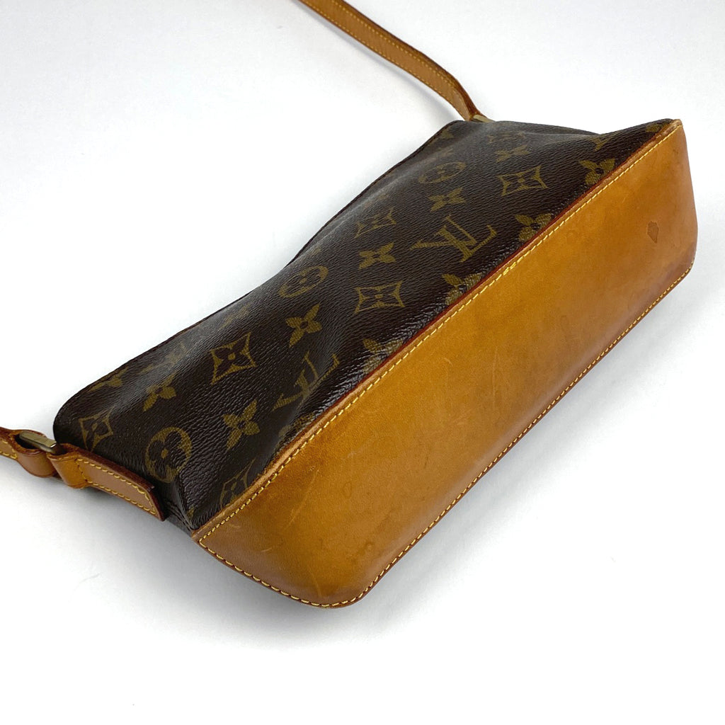 ルイ・ヴィトン トロター 斜め掛け ポシェット ショルダーバッグ モノグラム ブラウン M51240 レディース 【中古】brbag