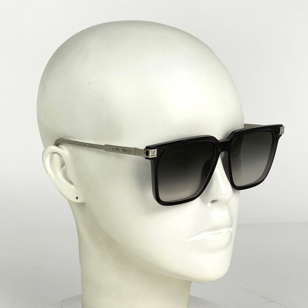 ルイ・ヴィトン LV ライズ サングラス モノグラム アイウェア グラデーション サングラス プラスチック メタル ブラック シルバー Z2209E メンズ 【中古】brbag