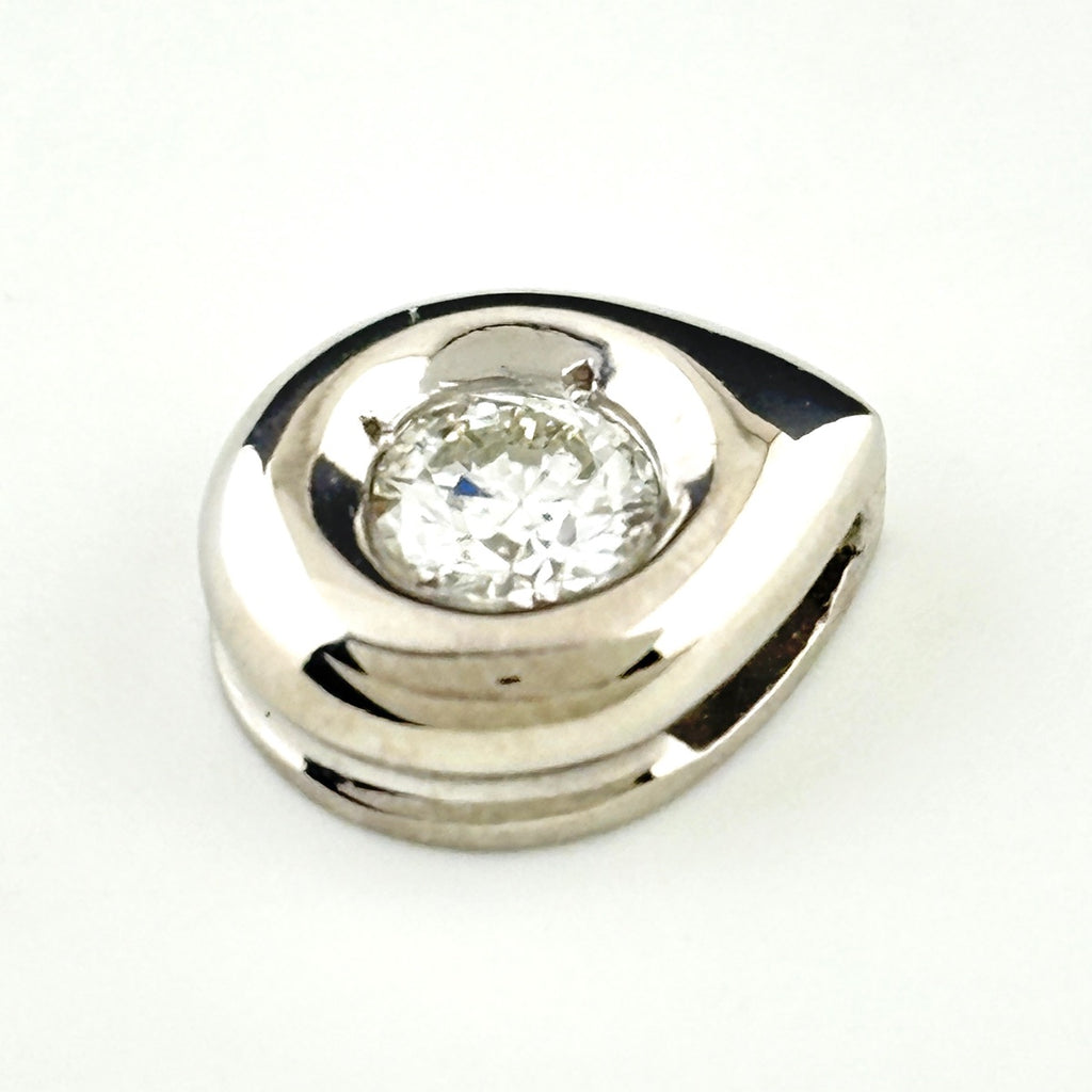 ダイヤモンド ペンダントトップ プラチナ ペンダントトップ Pt900 ダイヤモンド レディース ノンブランドジュエリー 【中古】nbjwl