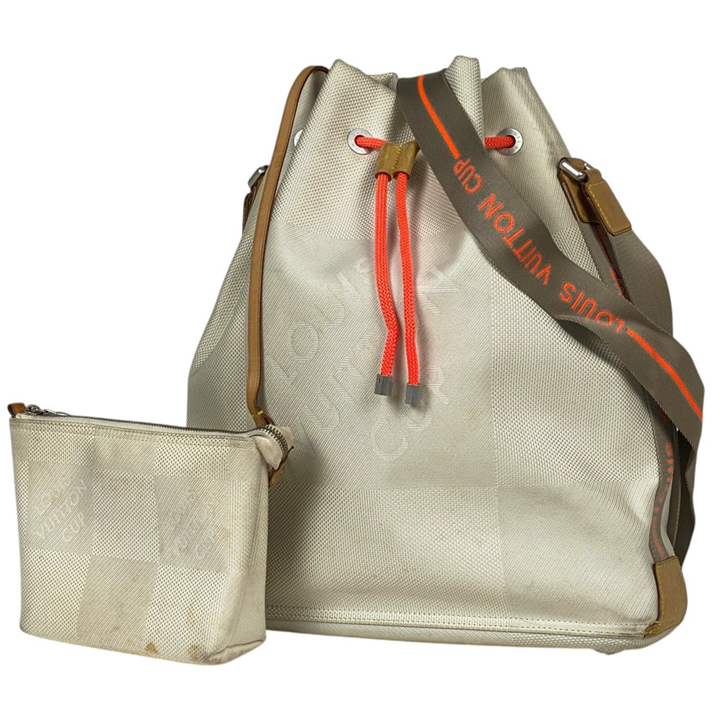 ルイ・ヴィトン ボランティア 2003年 ヴィトンカップ ショルダーバッグ ダミエジェアン ホワイト M80634 メンズ 【中古】brbag