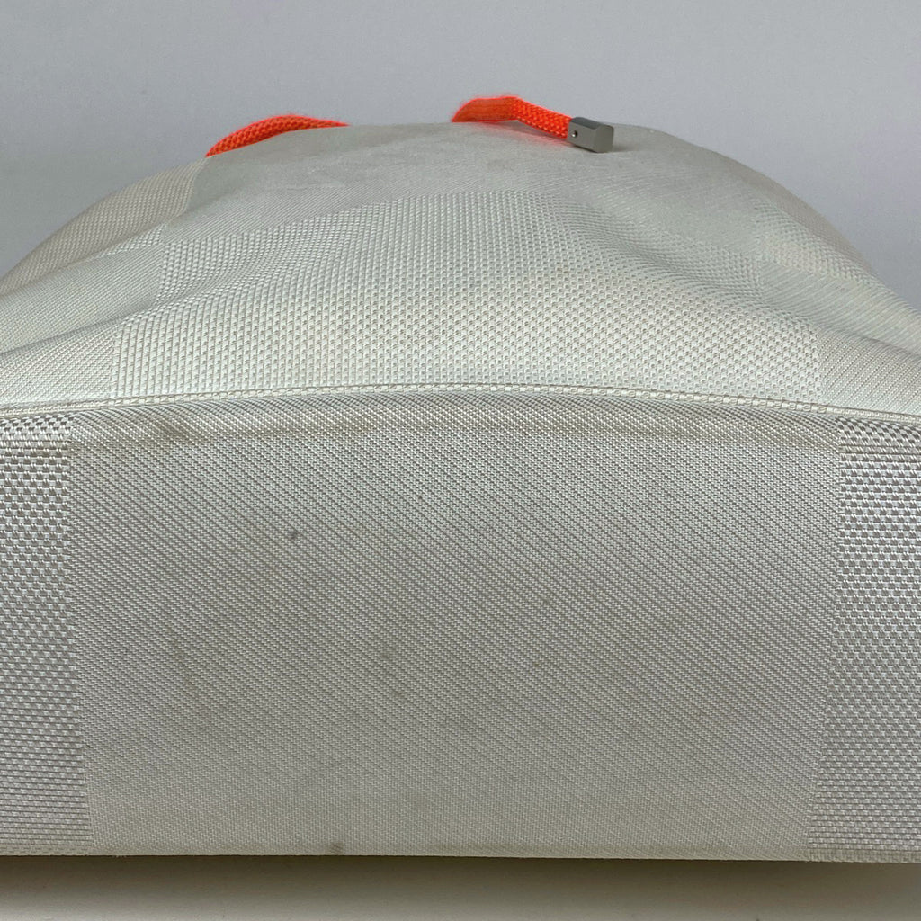 ルイ・ヴィトン ボランティア 2003年 ヴィトンカップ ショルダーバッグ ダミエジェアン ホワイト M80634 メンズ 【中古】brbag