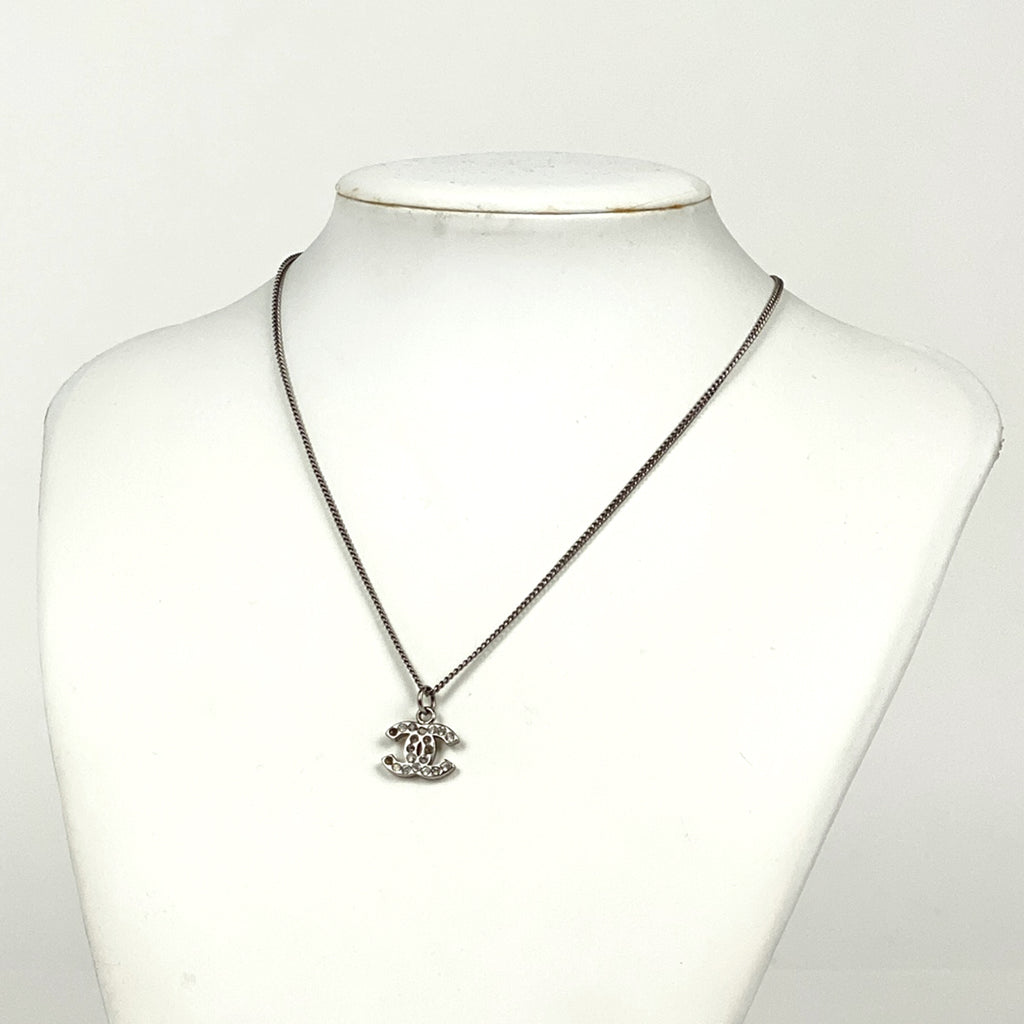 シャネル ココマーク ラインストーン ネックレス ペンダント ネックレス シルバーメッキ シルバー レディース 【中古】bracc