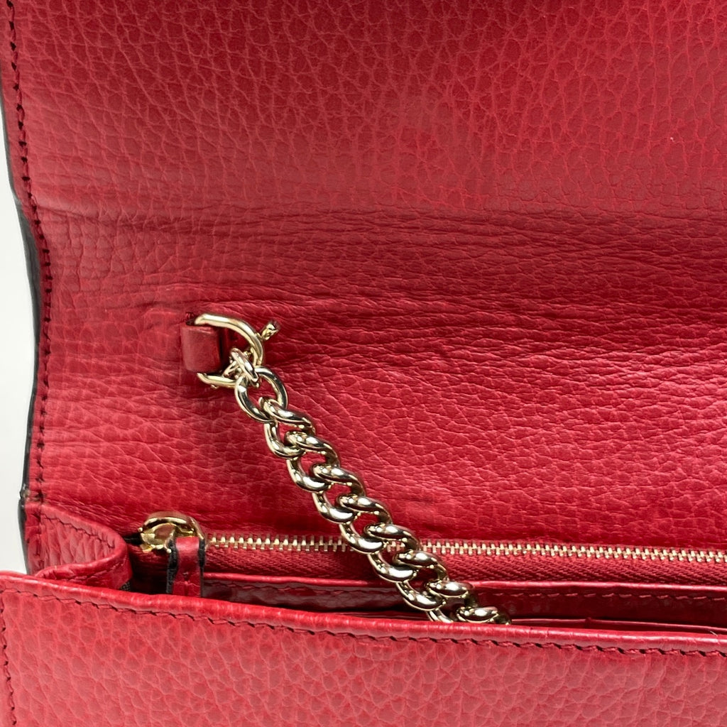 グッチ インターロッキングG チェーン ウォレット 2WAY 札入れ 小銭入れ 斜め掛け 長財布 レザー レッド 510314 レディース 【中古】brbag