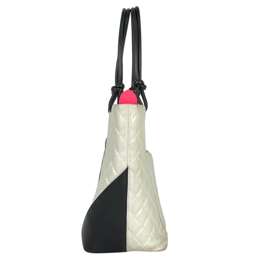 シャネル カンボンライン トートバッグ ココマーク マトラッセ ショルダーバッグ トートバッグ レザー ホワイト ブラック レディース 【中古】brbag