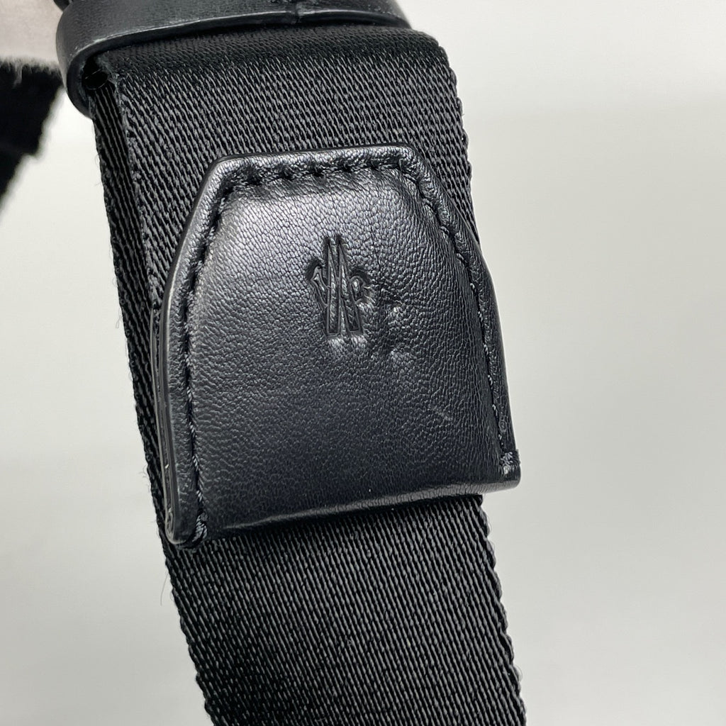 モンクレール カラーブロック ボディバッグ ショルダーバッグ ボディバッグ ナイロン マルチカラー ブラック レディース 【中古】brbag