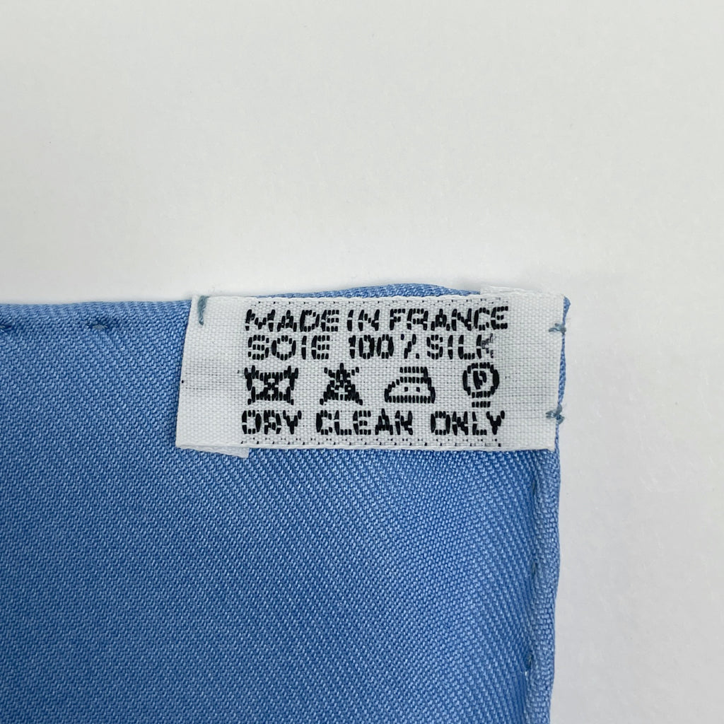 エルメス カレ 90 RETOUR A LA TERRE 故郷に帰る スカーフ シルク ライトブルー マルチカラー レディース 【中古】brbag