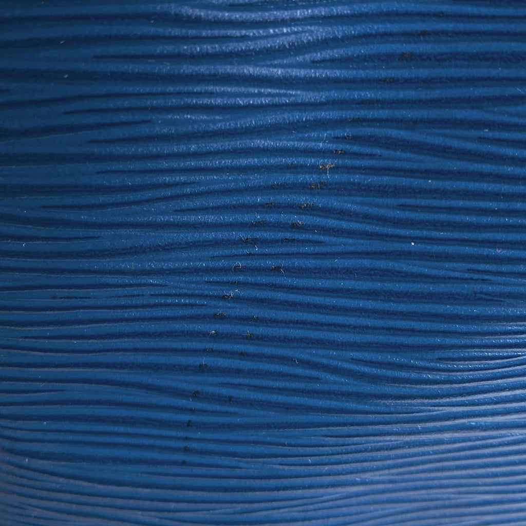 ルイ・ヴィトン ランドネ PM 肩掛け 巾着型 ショルダーバッグ エピ トレドブルー M52355 レディース 【中古】brbag