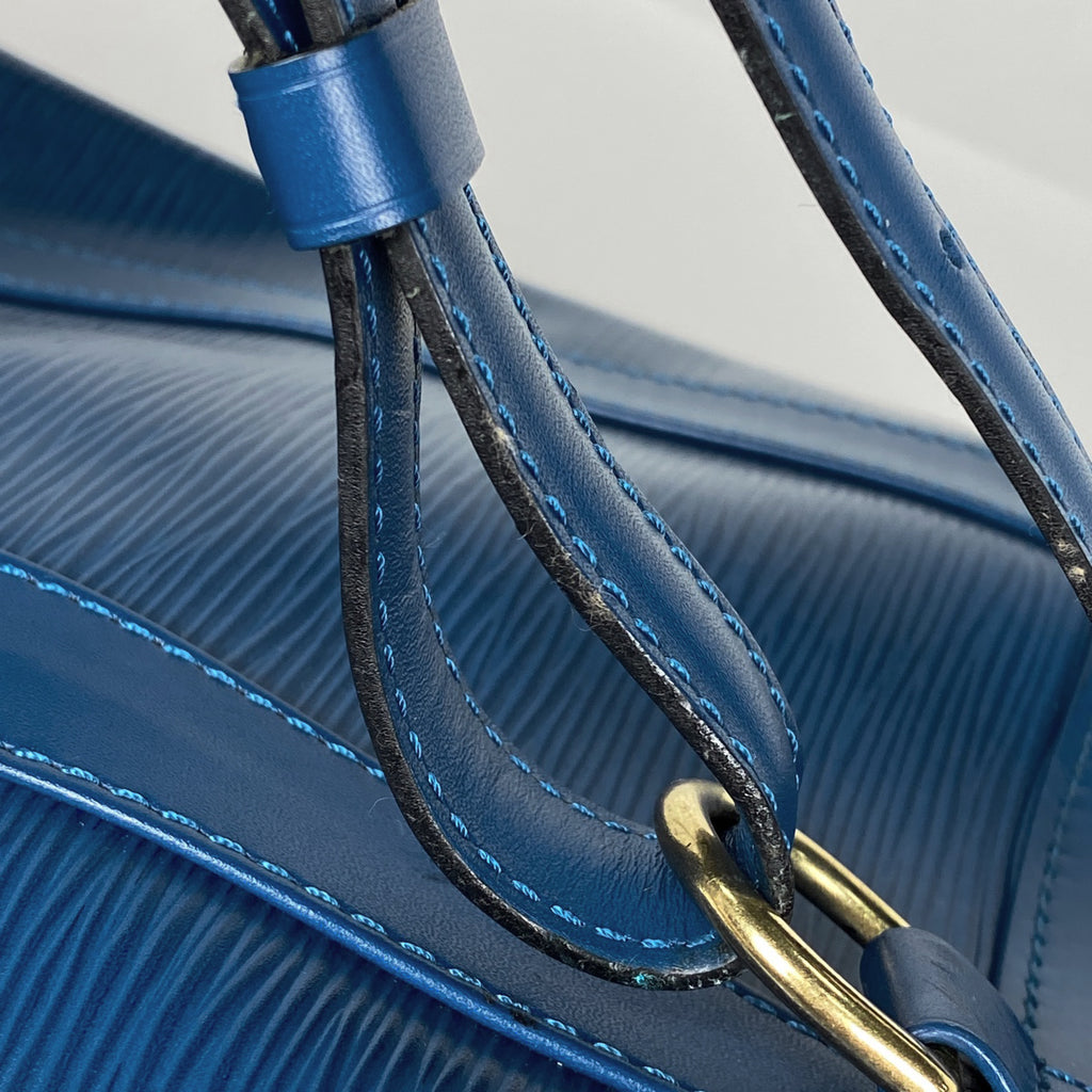 ルイ・ヴィトン ランドネ PM 肩掛け 巾着型 ショルダーバッグ エピ トレドブルー M52355 レディース 【中古】brbag