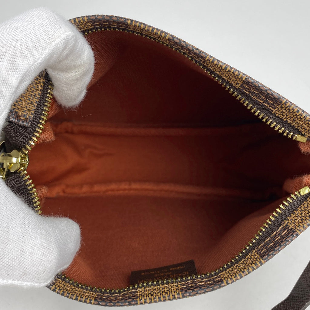 ルイ・ヴィトン トゥルース メイクアップ メイク コスメ アクセサリーポーチ ダミエ ブラウン N51982 レディース 【中古】brbag