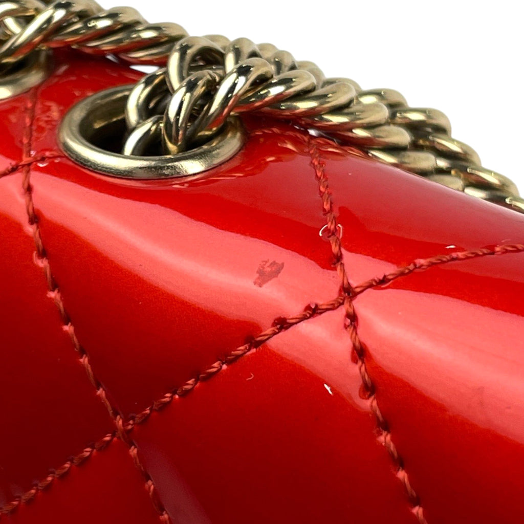 シャネル ココマーク チェーン ショルダーバッグ マトラッセ エナメル ショルダーバッグ パテントレザー レッド レディース 【中古】brbag