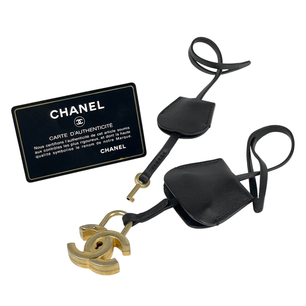 シャネル ココマーク チェーンショルダーバッグ CCフィリグリー 2WAY バニティバッグ ショルダーバッグ キャビアスキン ネイビー レディース 【中古】brbag