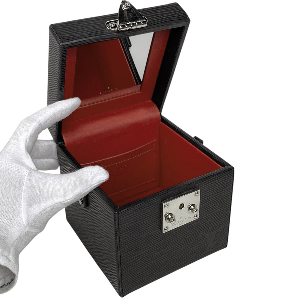 ルイ・ヴィトン ブリーカー ボックス バニティ ショルダーバッグ ハンドバッグ 化粧ポーチ エピ ノワール(ブラック) M52703 レディース 【中古】brbag