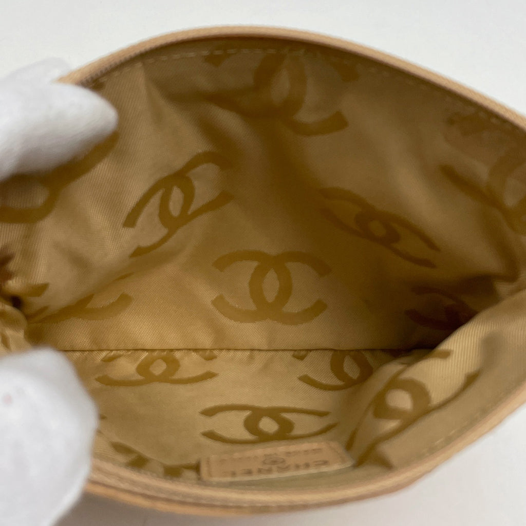 シャネル ココマーク ポーチ カンボンライン フラット 小物入れ 化粧ポーチ レザー ベージュ レディース 【中古】brbag