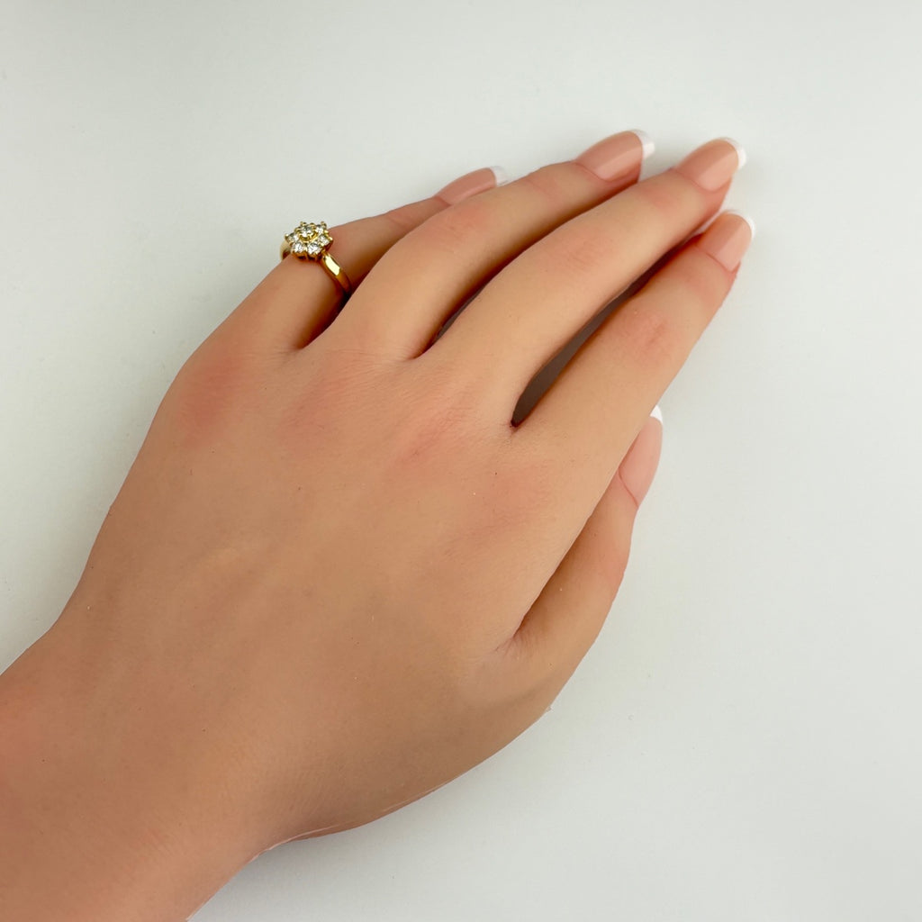 フラワーモチーフ デザインリング YG イエローゴールド 指輪 メレダイヤ リング 7号 K18 ダイヤモンド レディース ノンブランドジュエリー 【中古】nbjwl