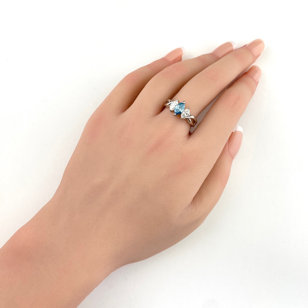 トリートメントダイヤ デザインリング プラチナ 指輪 メレダイヤ リング 15.5号 Pt900 ダイヤモンド レディース 【中古】nbjwl