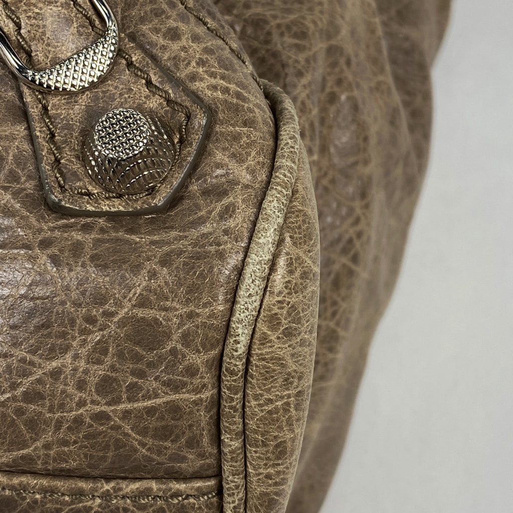 バレンシアガ ザ ジャイアント ヴェロ ハンドバッグ 2WAY ショルダーバッグ ハンドバッグ レザー ベージュ 282010 レディース 【中古】brbag