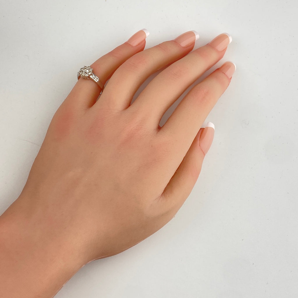 メレダイヤ デザインリング プラチナ 指輪 リング 11号 Pt900 ダイヤモンド レディース 【中古】nbjwl