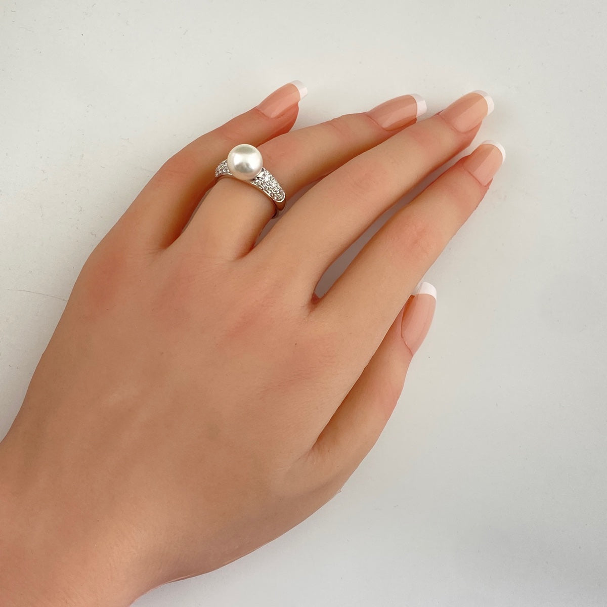 バイセル公式】パール デザインリング プラチナ 指輪 メレダイヤ 真珠