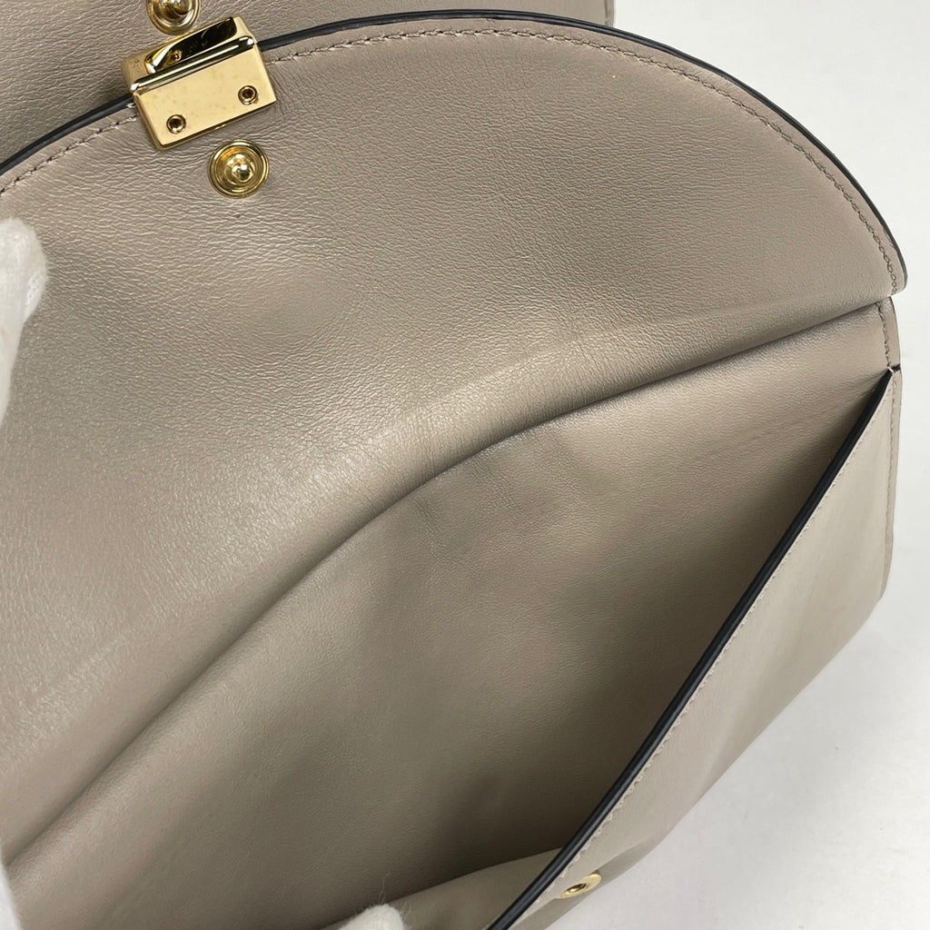 クロエ ジョージア 二つ折り 長財布 ロゴ ダブルフラップ 長財布 レザー グレージュ 3P0284 レディース 【中古】brbag