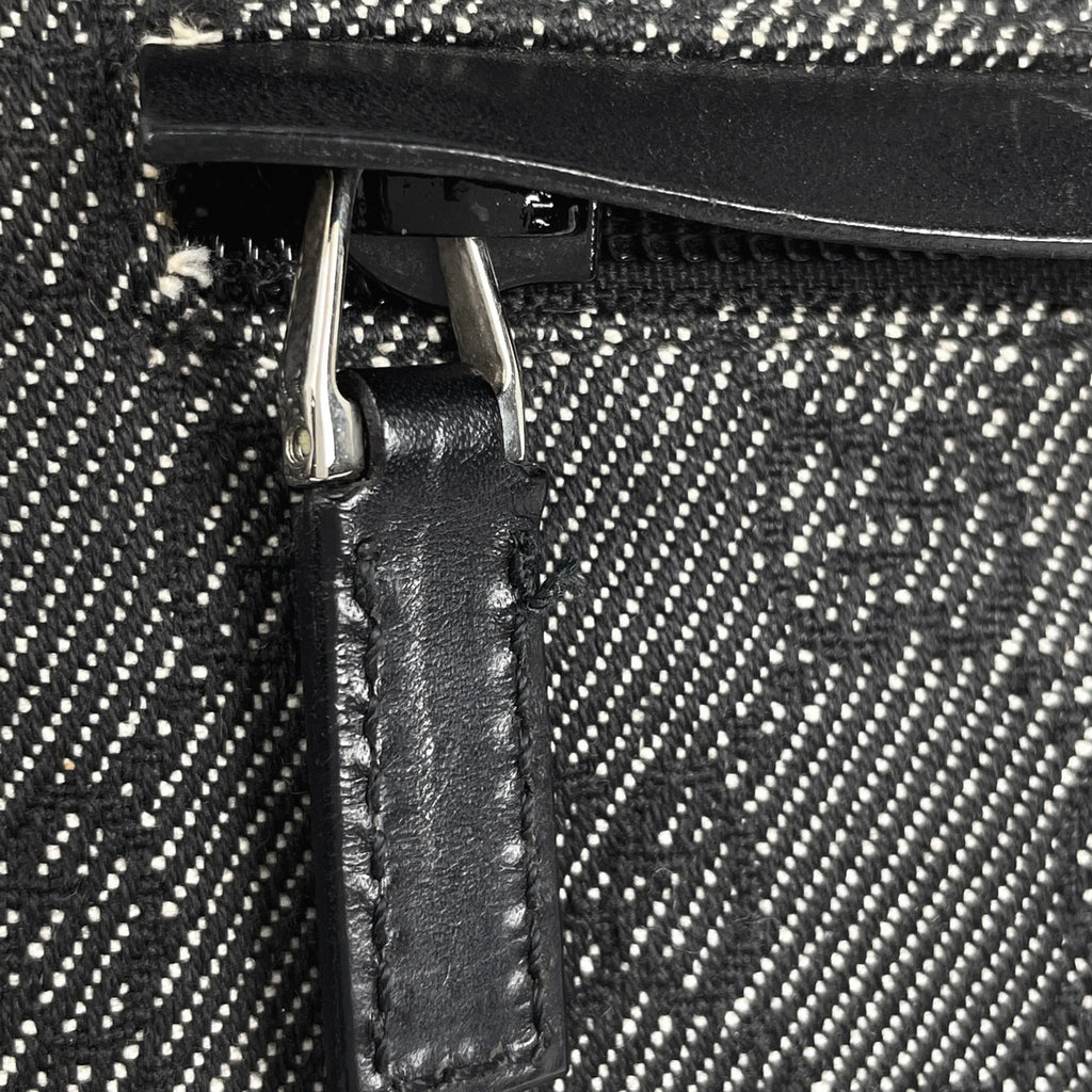 グッチ GG柄 ウエストバッグ ウエストポーチ ボディバッグ GGキャンバス ブラック 28566 レディース 【中古】brbag