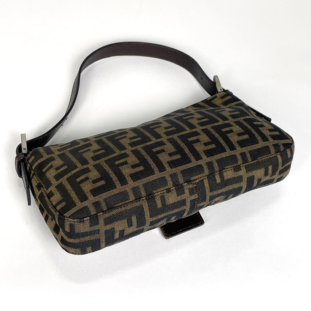 フェンディ ズッカ柄 マンマバゲット ハンドバッグ ワンショルダー 肩掛け ショルダーバッグ キャンバス ブラウン 26424 レディース 【中古】brbag