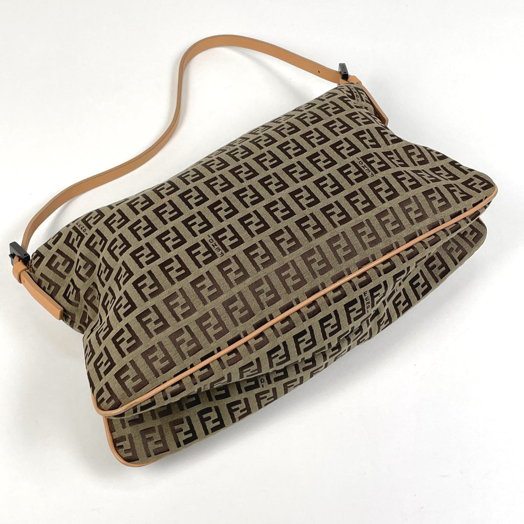 フェンディ ズッキーノ柄 ショルダーバッグ ロゴ ハンドバッグ マンマバゲット 肩掛け ショルダーバッグ キャンバス ベージュ レディース 【中古】brbag