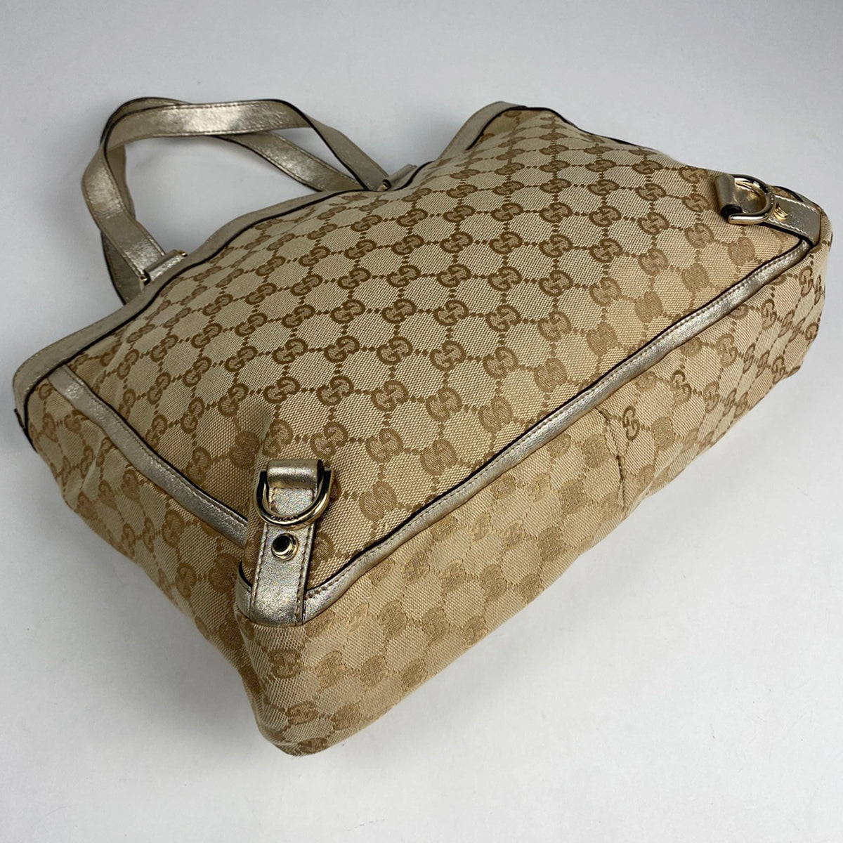 GUCCI GGキャンバス　トートバッグ ベージュ　かばん　170004 GUCCI GGキャンバス トートバッグ ベージュ かばん 170004 GUCCI GG