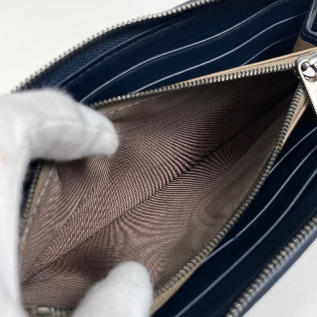 ボッテガヴェネタ イントレチャート 長財布 ラウンドファスナー ラウンドジップ 長財布 レザー ネイビー レディース 【中古】brbag