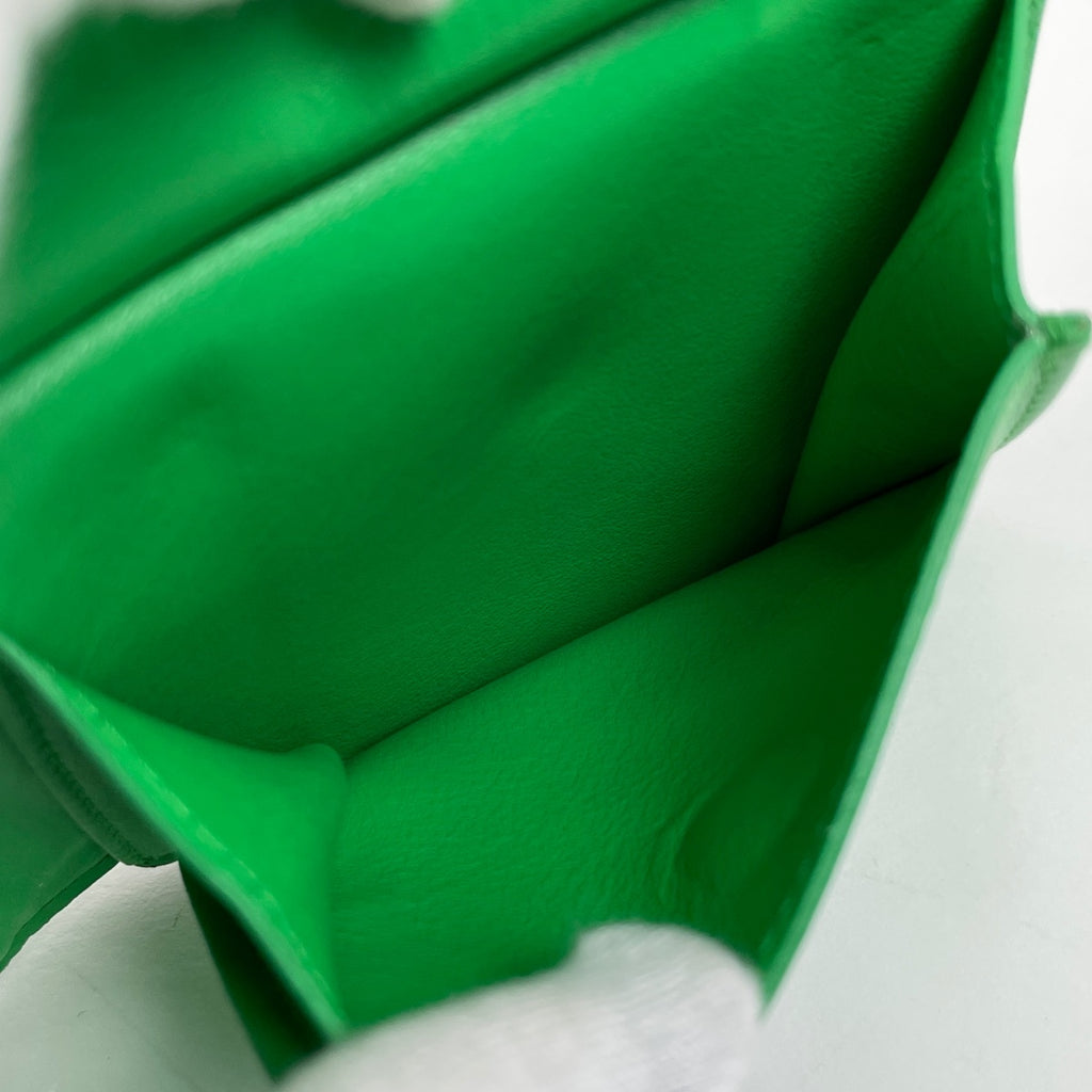 ボッテガヴェネタ イントレチャート 二つ折り財布 札入れ 小銭入れ 二つ折り財布 レザー ブラック 605722 レディース 【中古】brbag